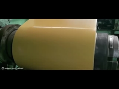 Cat warna kuning-hijau